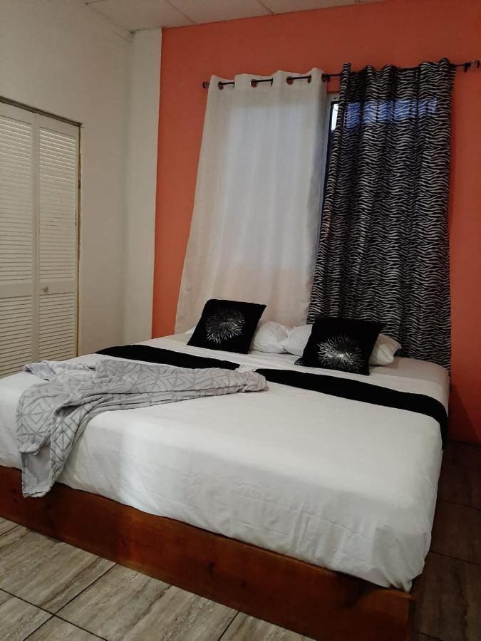 Saint Charles Inn, Belize Central America Punta Gorda Zewnętrze zdjęcie