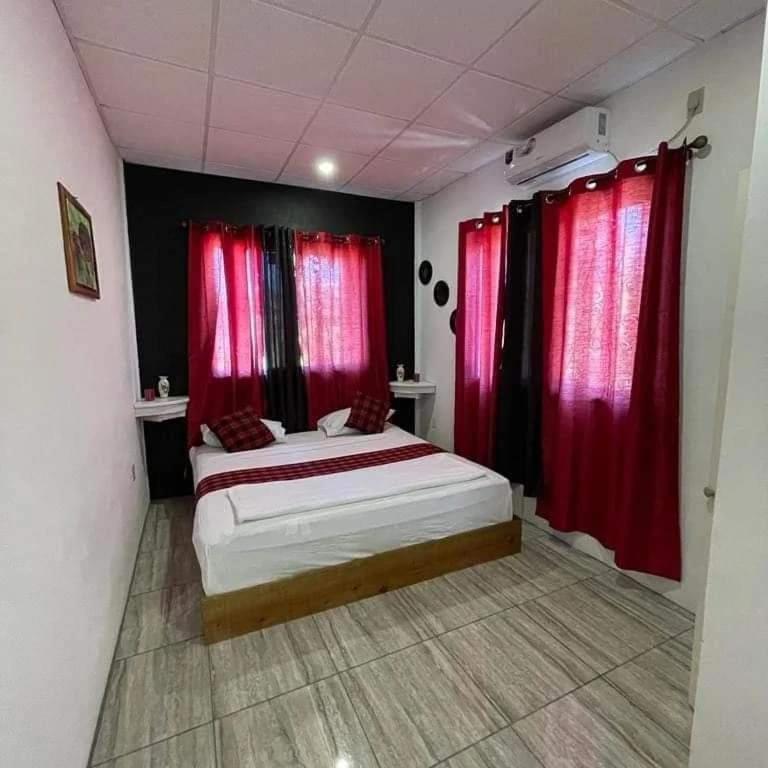 Saint Charles Inn, Belize Central America Punta Gorda Zewnętrze zdjęcie