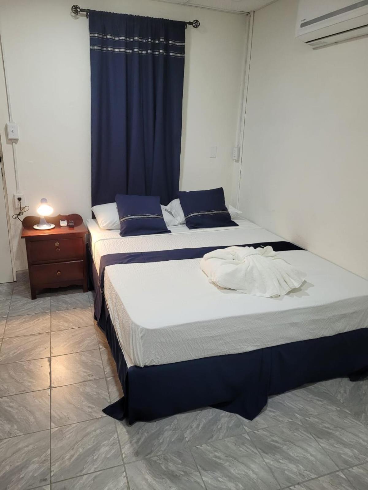 Saint Charles Inn, Belize Central America Punta Gorda Zewnętrze zdjęcie